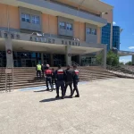 Edirne sınırında 12 terörist polis tarafından yakalandı.